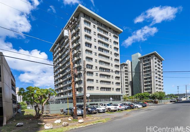 2651 Kuilei St in Honolulu, HI - Building Photo - Building Photo