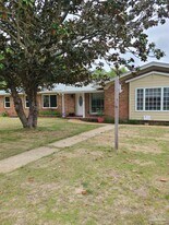 3910 Langley Ave in Pensacola, FL - Building Photo