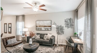 Kirkwood Place in Clarksville, TN - Foto de edificio - Building Photo