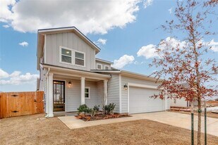 113 Watercourse Wy in Bastrop, TX - Building Photo