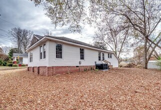 721 Broad St in Kannapolis, NC - Building Photo - Building Photo
