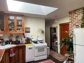 28 Speridakis Ter, Unit 3 in Cambridge, MA - Building Photo - Building Photo