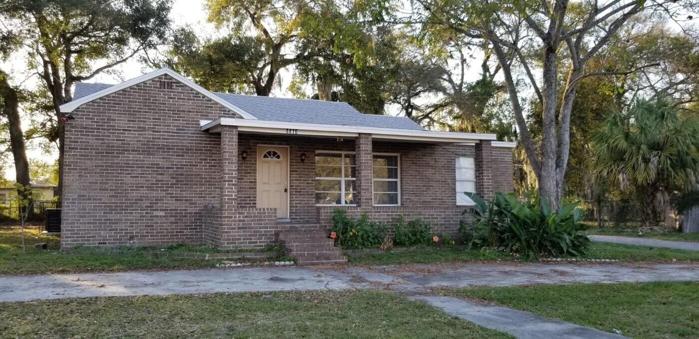 4416 N 40th St in Tampa, FL - Building Photo