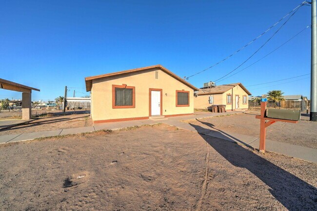 102 Adams St in Coolidge, AZ - Building Photo - Building Photo