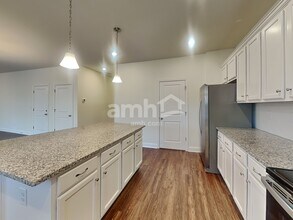 1370 Ashlyn Ct in Lawrenceville, GA - Building Photo - Building Photo