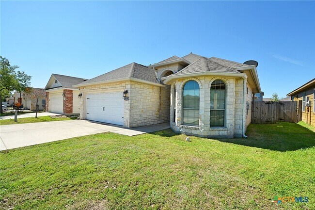 2428 Kolton St in New Braunfels, TX - Foto de edificio - Building Photo
