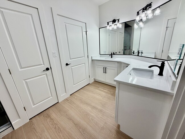 property at 16106 Archway Dr