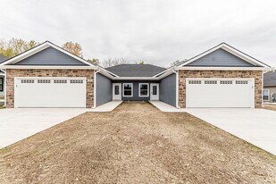 1705 Kenneth Dr in Junction City, KS - Building Photo