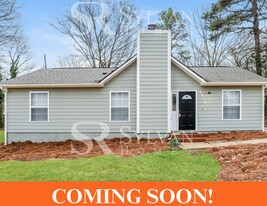 4610 Grenada Dr in Charlotte, NC - Building Photo