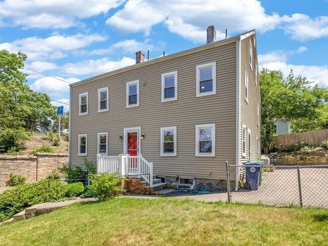 1304 Boylston St, Unit 1