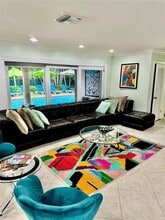 2325 Barcelona Dr in Fort Lauderdale, FL - Building Photo - Building Photo