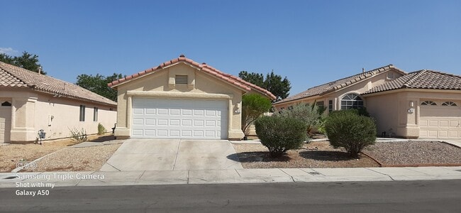 property at 7813 Seychelles Ct