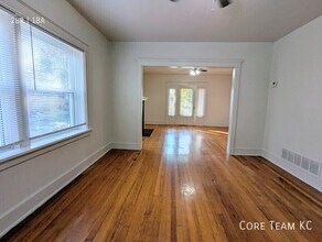 4345 Harrison St in Kansas City, MO - Building Photo - Building Photo