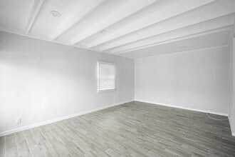 7726 Le Berthon St in Tujunga, CA - Building Photo - Building Photo