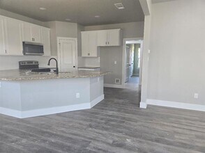 1342 Wyatt St in Waxahachie, TX - Building Photo - Building Photo