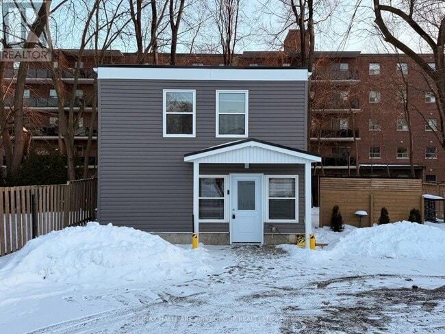 property at 33 Lincoln St