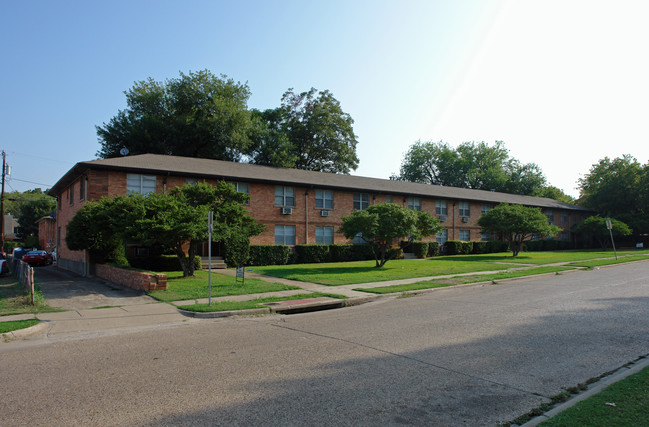 5717-5729 Martel Ave in Dallas, TX - Foto de edificio - Building Photo