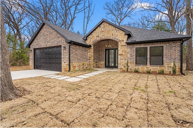 122 Quail Run Dr in Trinidad, TX - Building Photo - Building Photo