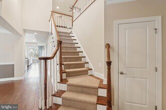 334 Wheat Sheaf Way in Collegeville, PA - Building Photo - Building Photo