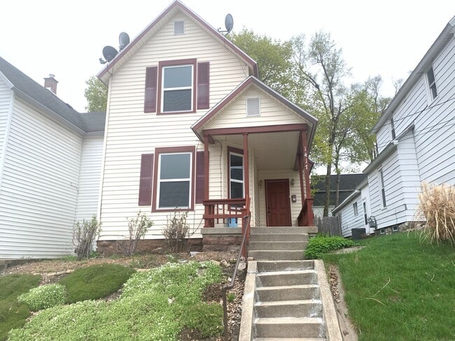 1417 North Ave NE in Grand Rapids, MI - Building Photo - Building Photo