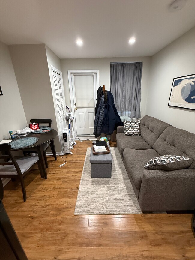 222 Hanover St in Boston, MA - Foto de edificio - Building Photo