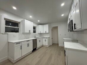 25 Deforest Ave in Bridgeport, CT - Building Photo - Building Photo