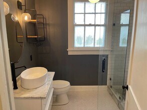 2606 S Carrollton Ave, Unit A in New Orleans, LA - Building Photo - Building Photo