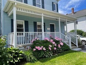 18 Gould St in Wakefield, MA - Building Photo - Building Photo