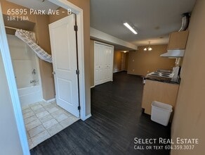 65895 Park Ave in Hope, BC - Building Photo - Building Photo