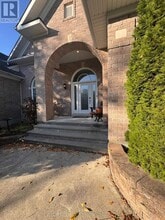 1241 Villeroy Crescent in Ottawa, ON - Building Photo - Building Photo