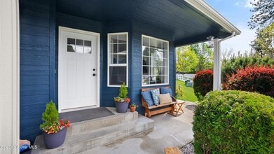 1461 Elderberry Cir in Coeur d'Alene, ID - Building Photo - Building Photo
