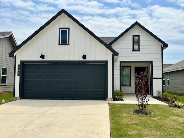 422 Pickel Dr in Rockdale, TX - Building Photo