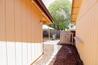 528 Hathway Ave in San Luis Obispo, CA - Building Photo - Building Photo