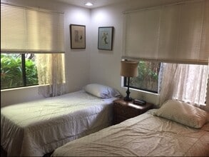 3258 Huelani Dr in Honolulu, HI - Building Photo - Building Photo