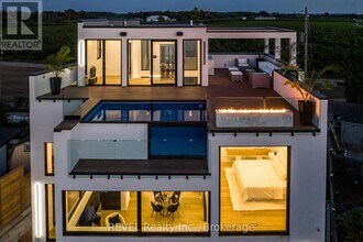 6 Firelane 1 Rd in Niagara-On-The-Lake, ON - Building Photo - Building Photo