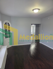 9318 S Loomis St in Chicago, IL - Foto de edificio - Building Photo