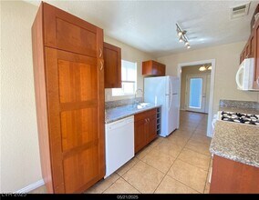6537 Orchid Hill Cir in Las Vegas, NV - Building Photo - Building Photo