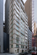 115 E 55th St in New York, NY - Building Photo - Building Photo