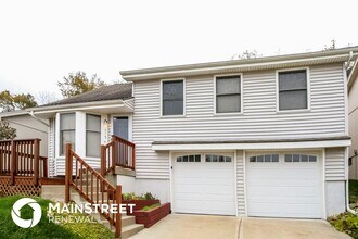 927 NW 62nd Terrace in Kansas City, MO - Foto de edificio - Building Photo