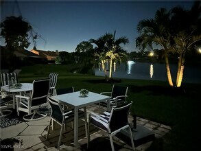 421 Kings Way in Naples, FL - Building Photo - Building Photo