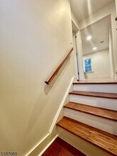 19 Hewson Ave in Waldwick, NJ - Building Photo - Building Photo