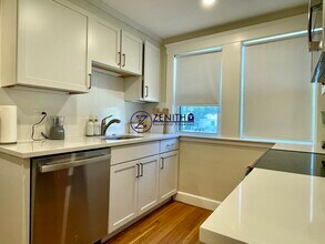 1106 Belmont St in Watertown, MA - Building Photo - Building Photo