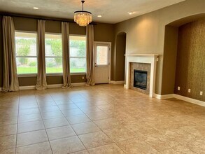 8712 Vantage Point Dr in Austin, TX - Building Photo - Building Photo