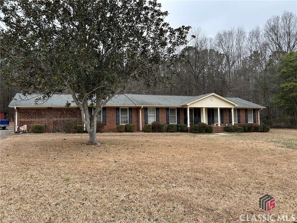 1991 Mars Hill Rd in Watkinsville, GA - Building Photo