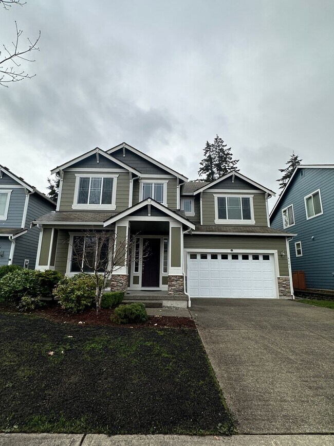 property at 9341 Stevens Ct NE