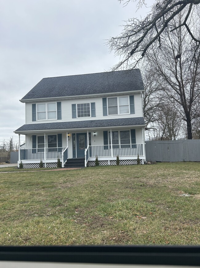 60 Lynbrook Dr, Unit 1