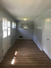 105 Glendale Ave in Hendersonville, NC - Building Photo - Building Photo