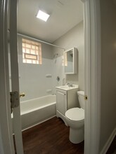 2034 N Kedvale Ave in Chicago, IL - Building Photo - Building Photo