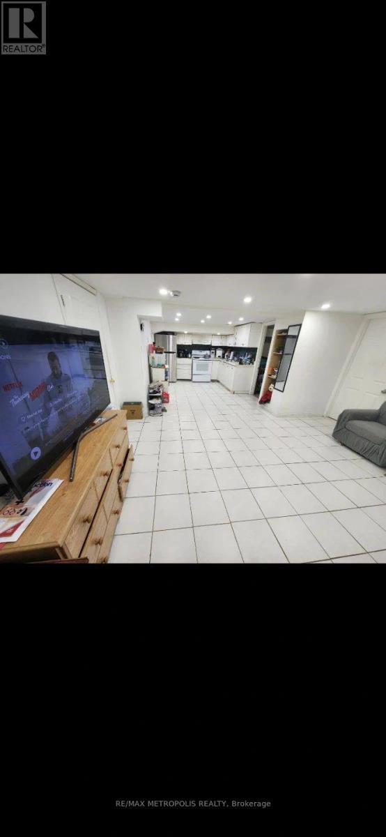 property at 3244 Lawrence Ave E