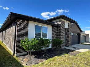 3910 Sparkman Ln in Katy, TX - Building Photo - Building Photo